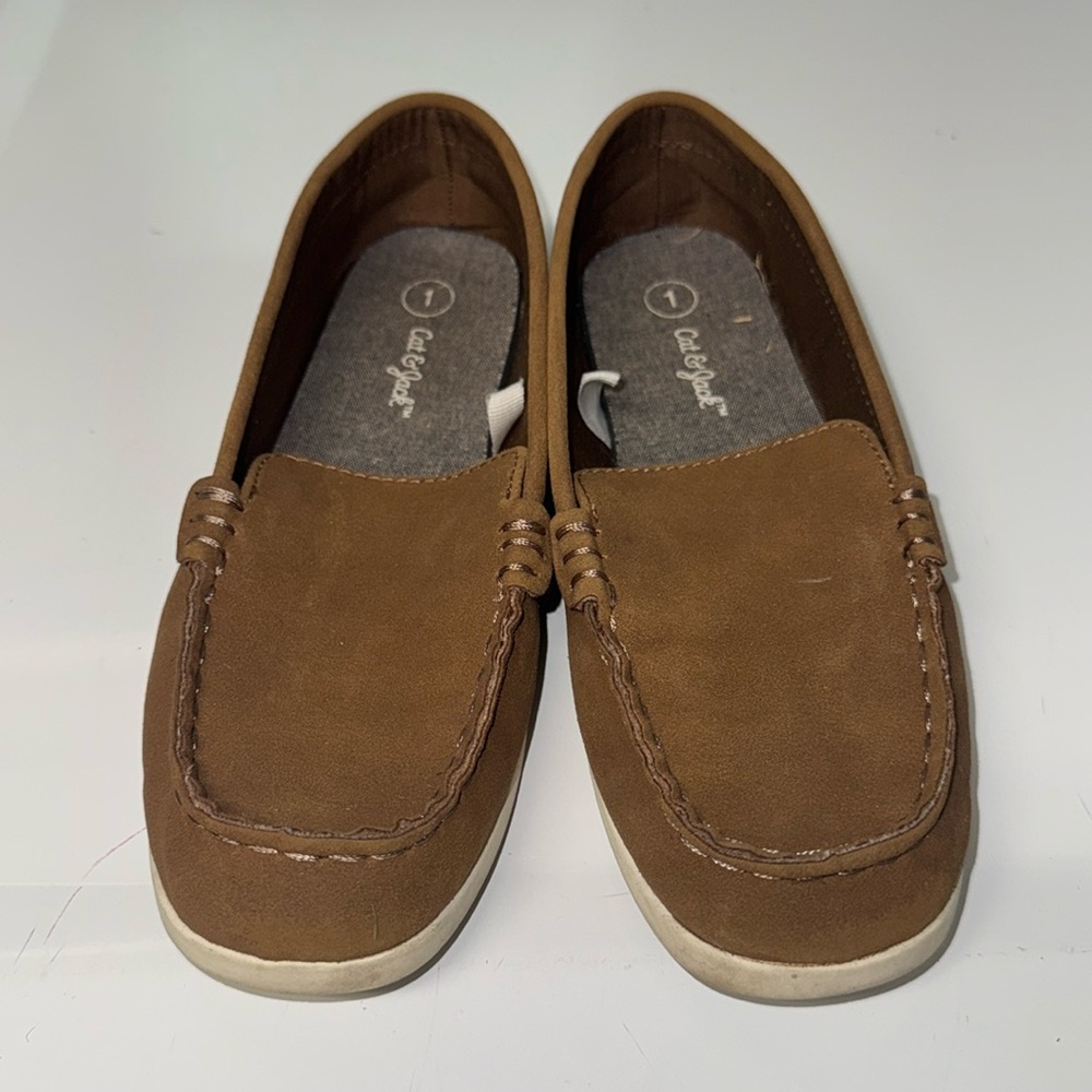 Boys size 1 loafers Cat and Jack